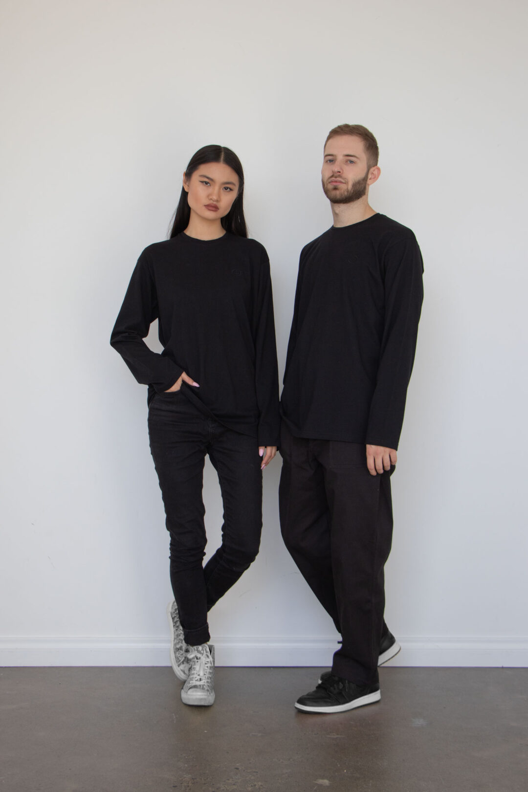 unisex-organic-cotton-long-sleeve-t-shirt-black