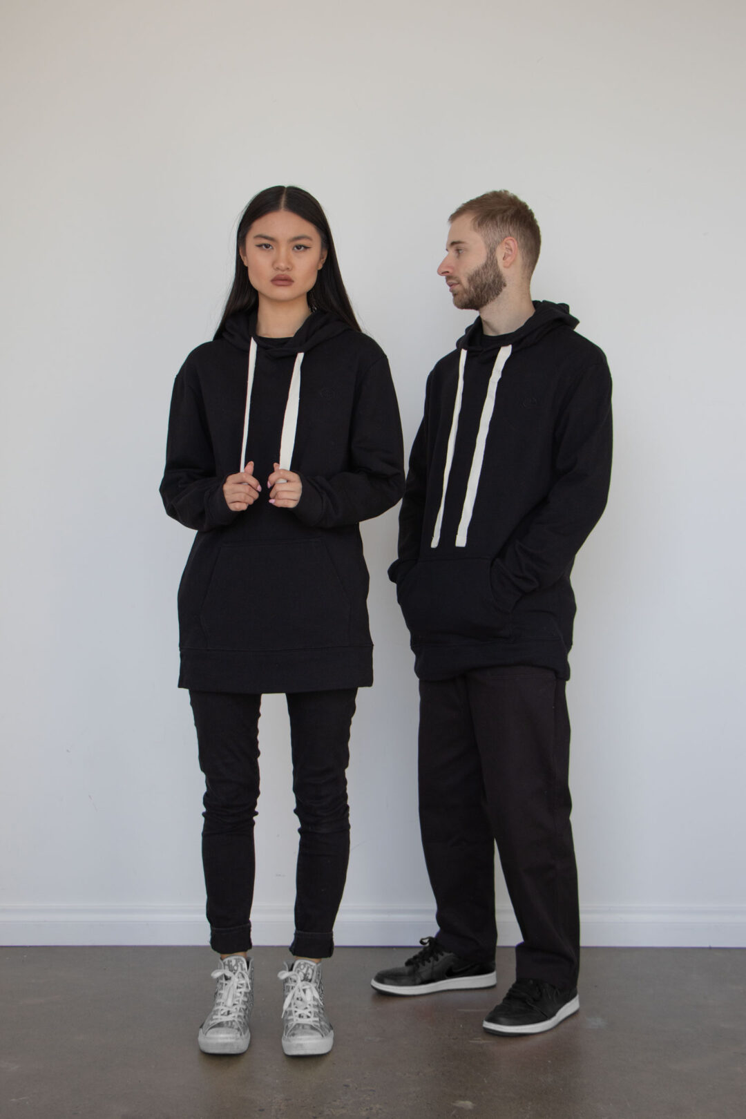 unisex-organic-cotton-pull-over-hoodie-black